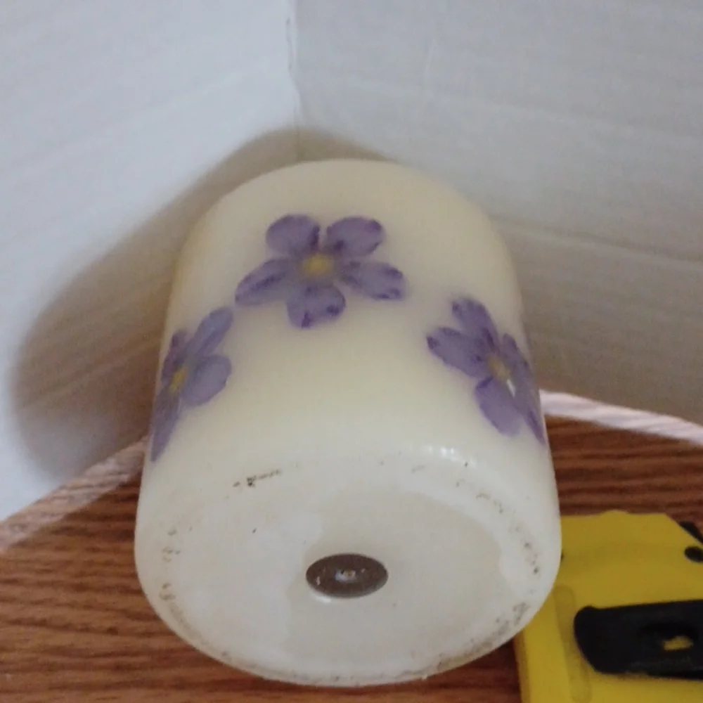 Candle - Picture 2 of 2